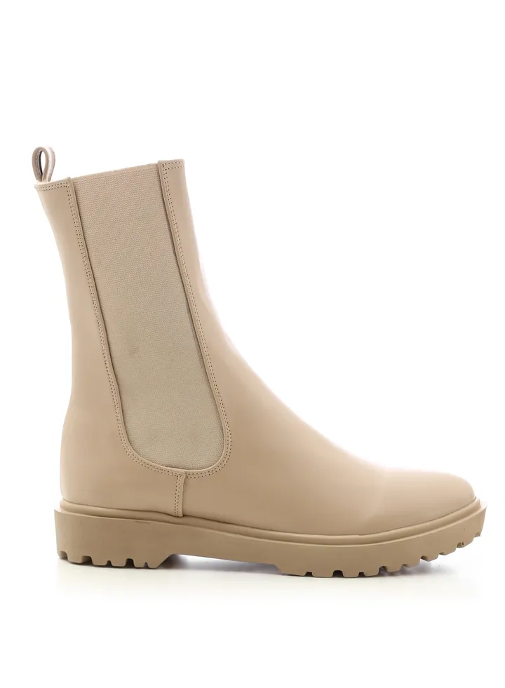 Half boot beige