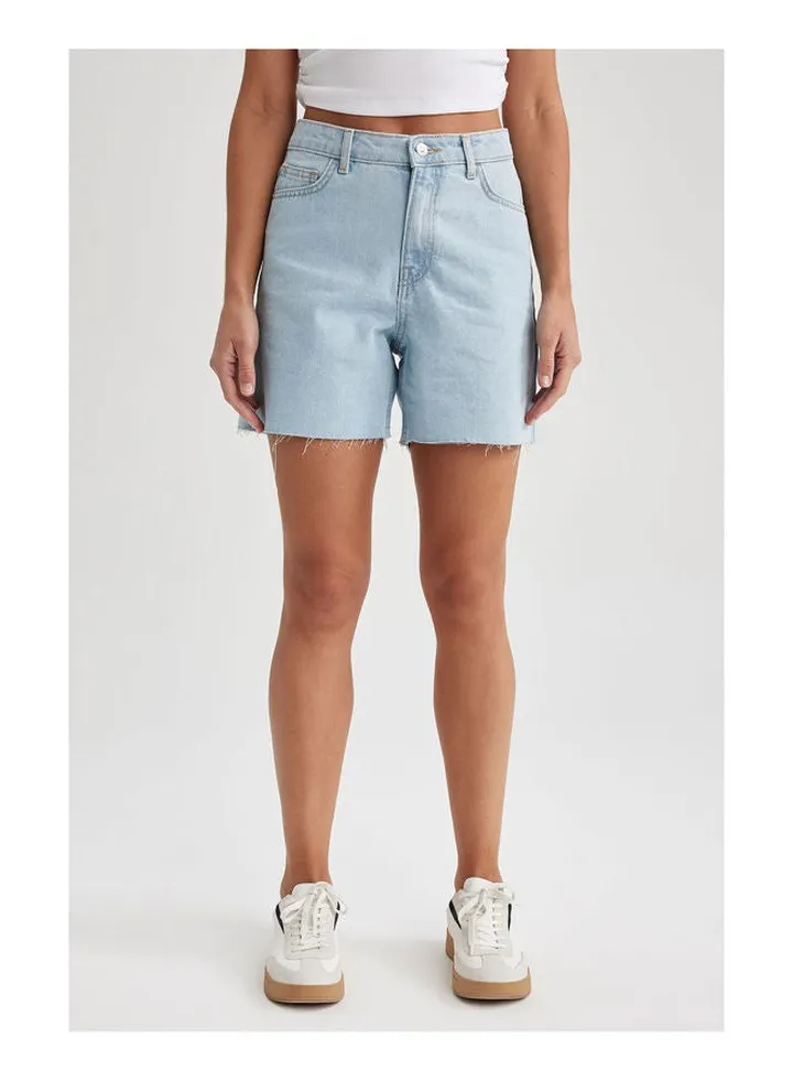 Woman Boyfriend Denim Short