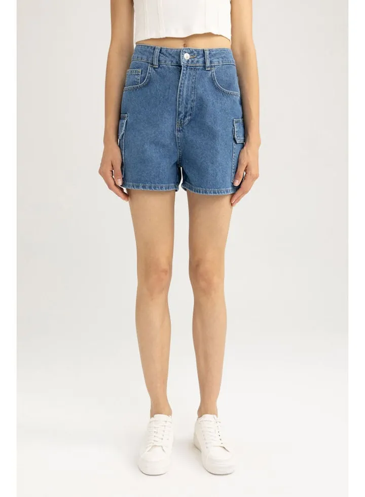 Woman Mom Fit Denim Shorts