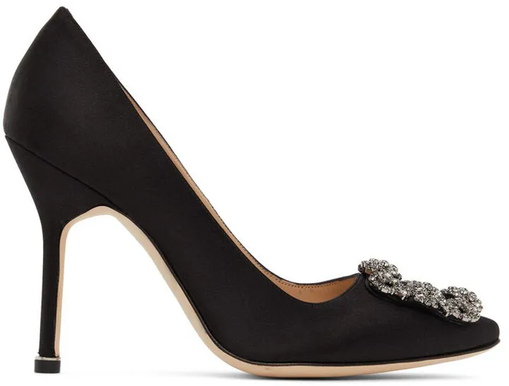 Manolo Blahnik Black Hangisi Pumps