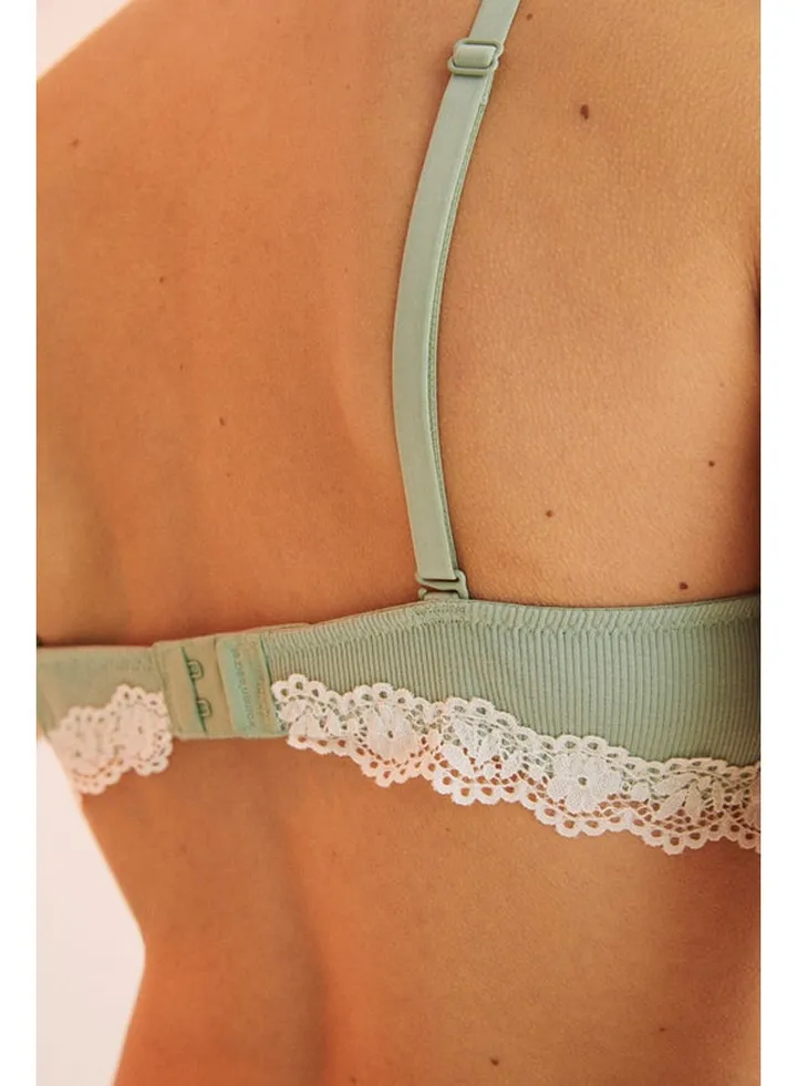 BEAUTIFUL lace bra