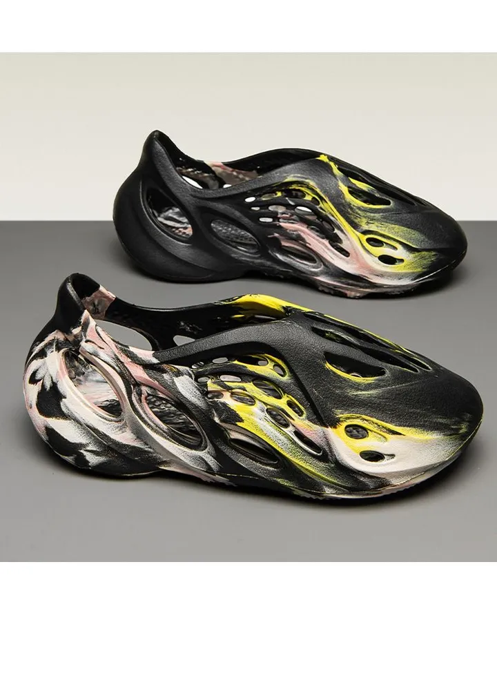 New Beach Shoes Camouflage Stomping Feeling Soft Sole Sandals