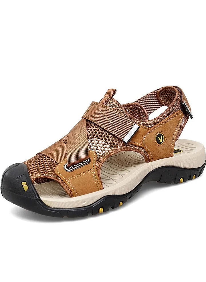 New Breathable Hollow Sandals