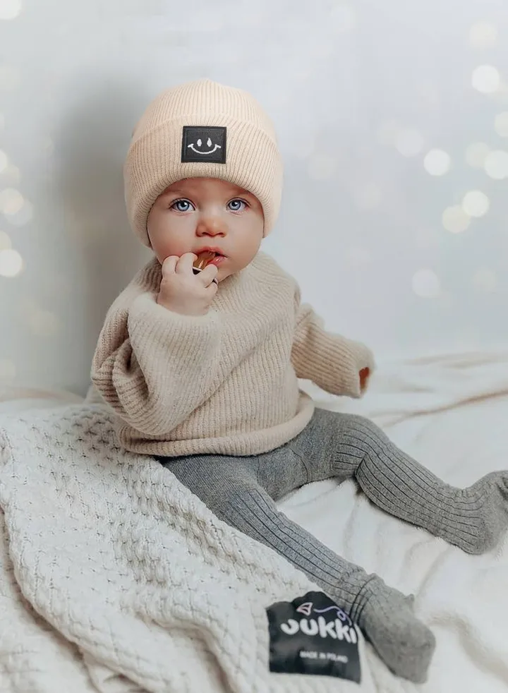 Baby Smiling Face Baby Knitted Hat Beige