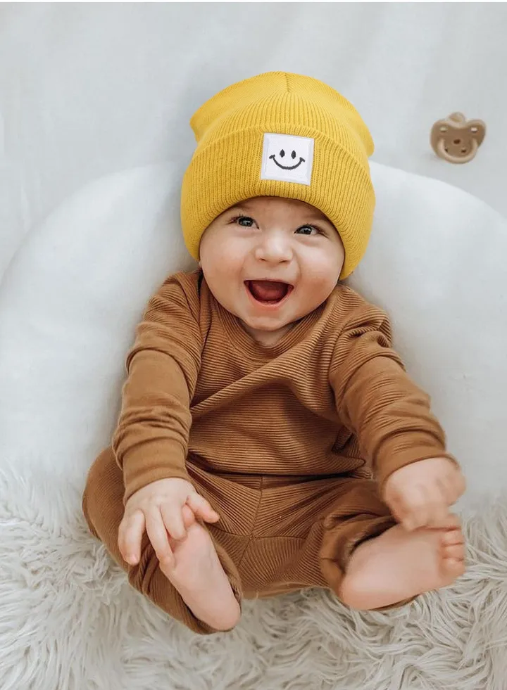 Baby Smiling Face Baby Knitted Hat Yellow
