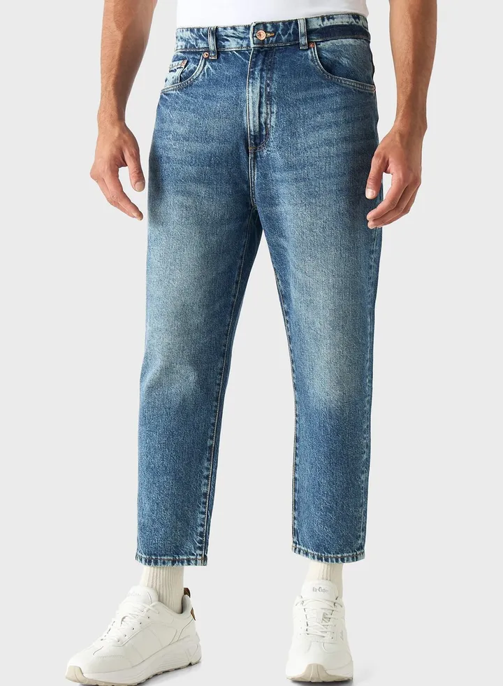 Light Wash Relaxed Fit Jeans
