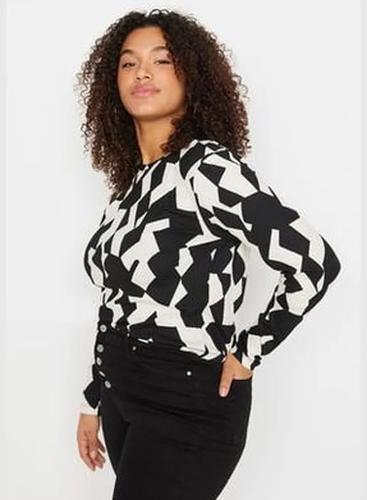 Multicolored Knitted Blouse