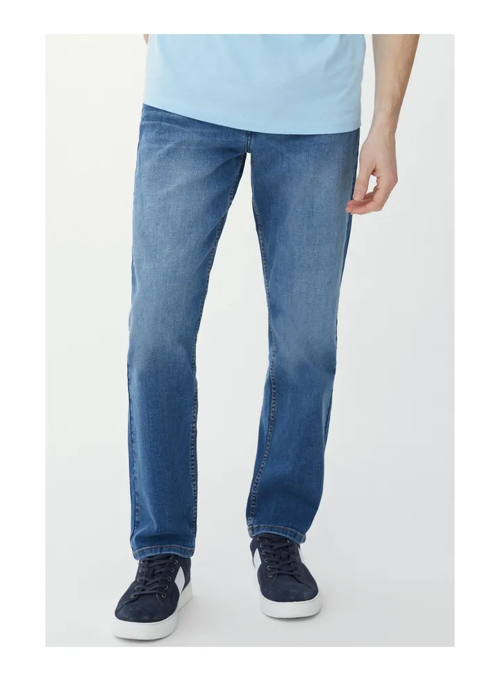 Straight Mid Blue Stretch Jean