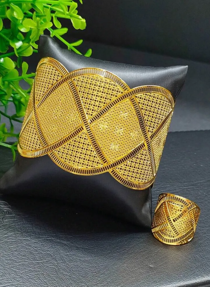21k Gold Plated Bracelet & Ring Jewelry Set For Women