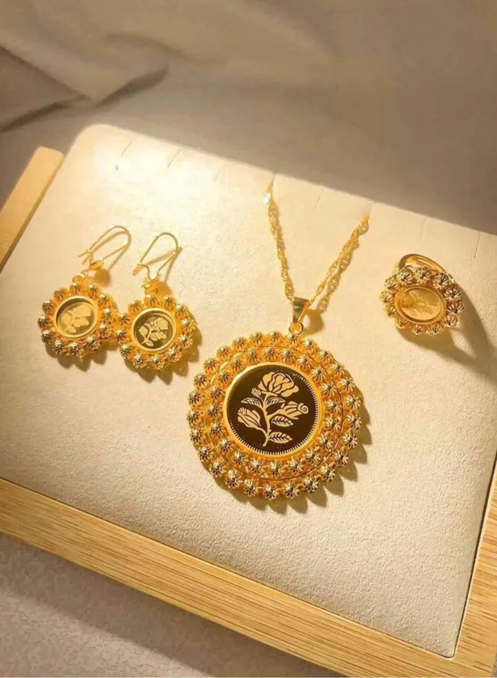 21k Gold Plated Necklace & Earrings & Ring Jewelry Set For Women