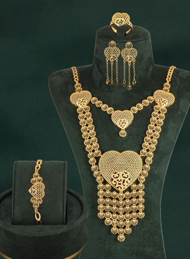 Golden Heart Medal Set with Gold shine by Khatoon®
