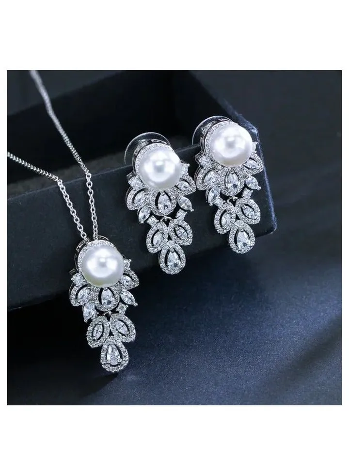 Pearl Necklace Set
