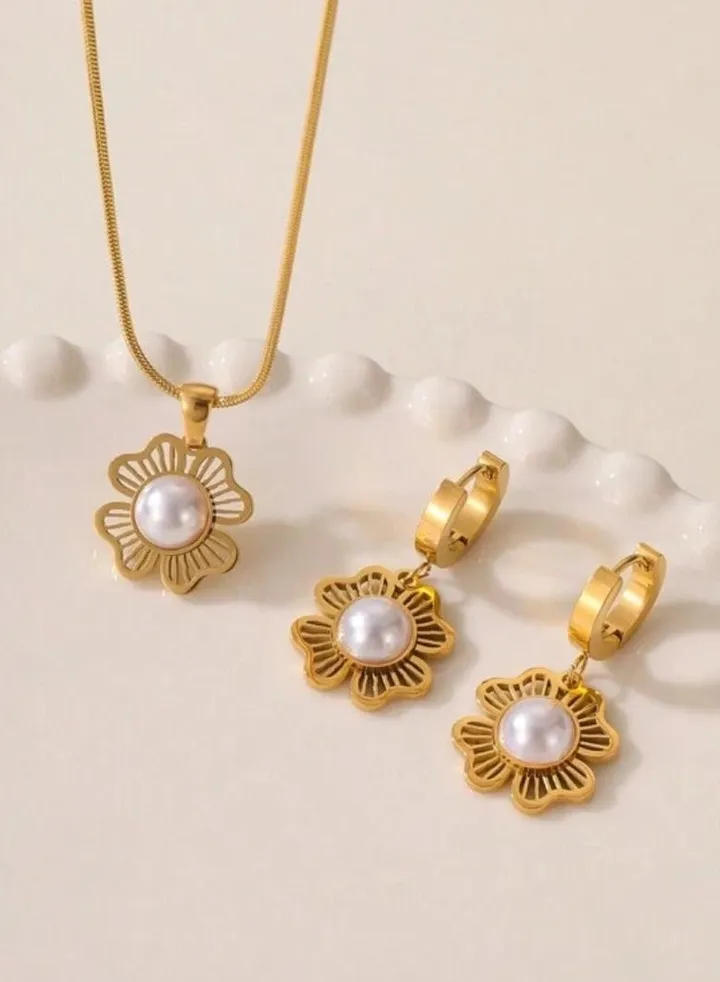 Luxury Necklace & Earrings Jewelry Set For Women