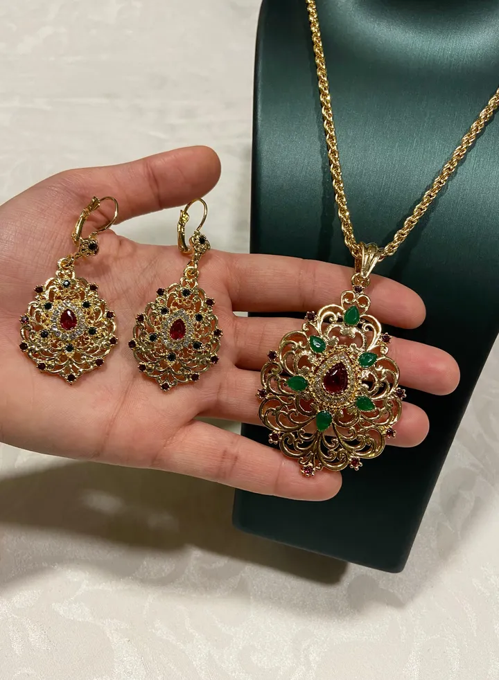 18k Gold Plated Necklace & Earrings Jewelry Set For Women