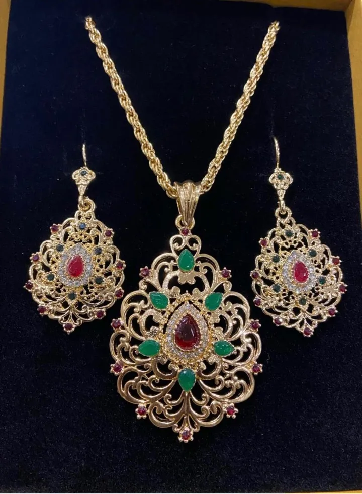 18k Gold Plated Necklace & Earrings Jewelry Set For Women