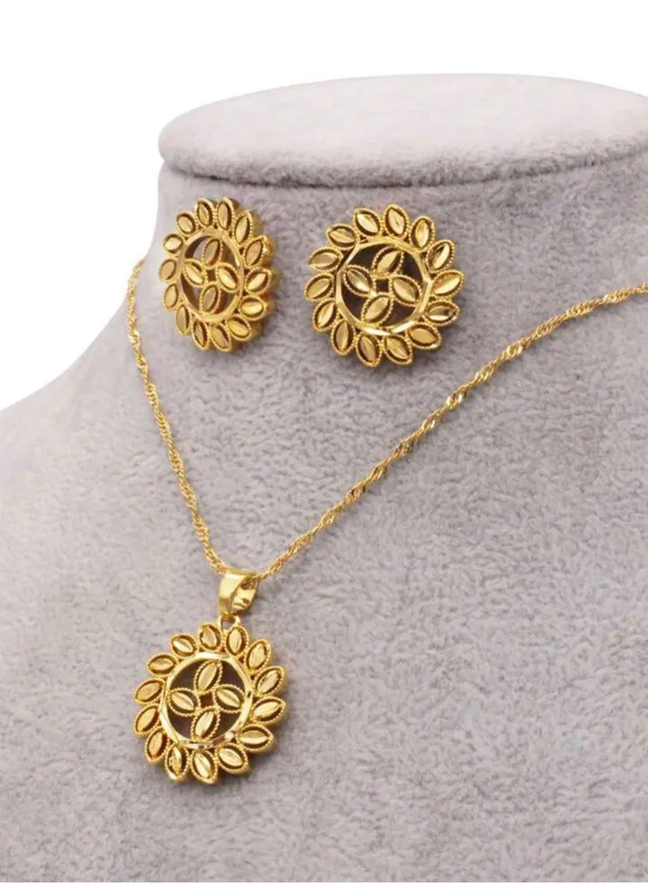 18k Gold Plated Necklace & Earrings Jewelry Set For Women