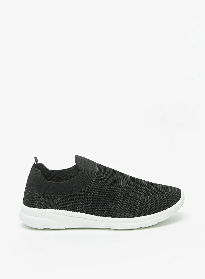 Boys Textured Slip On Sports Shoes