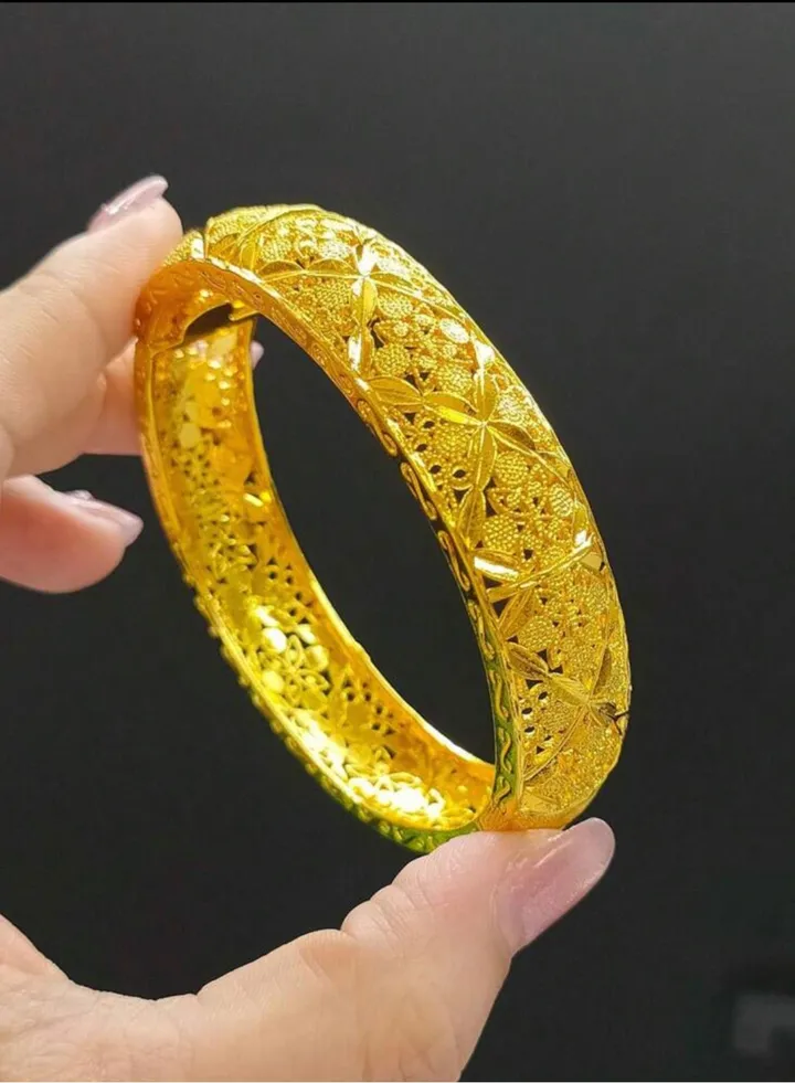 18k Gold Plated Bangle For Women