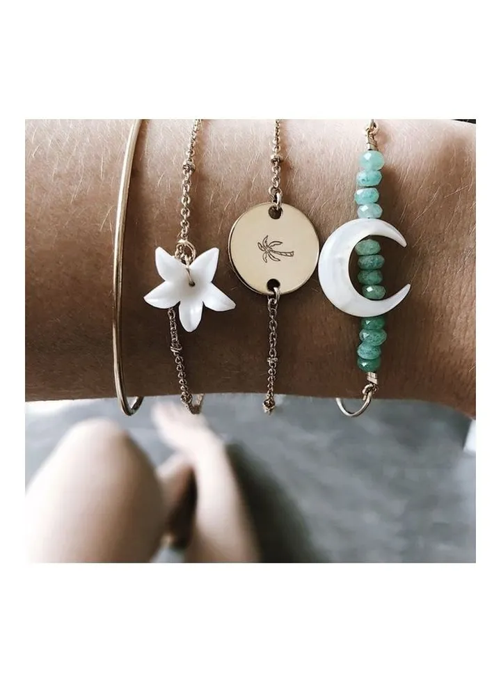 4-Piece Fashionable Bracelets