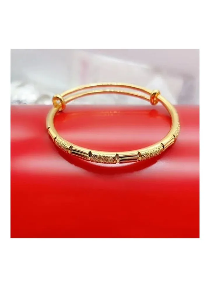 Fashionable Bangle
