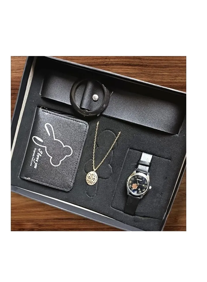 Wmen's Gift Accesory Set with a Modern Elegance Design