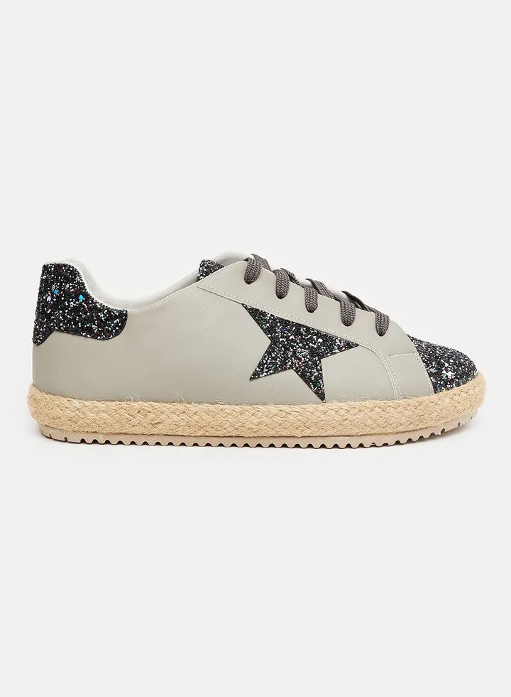 Fashionable Comfort