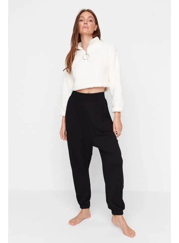 Woman Pants Black