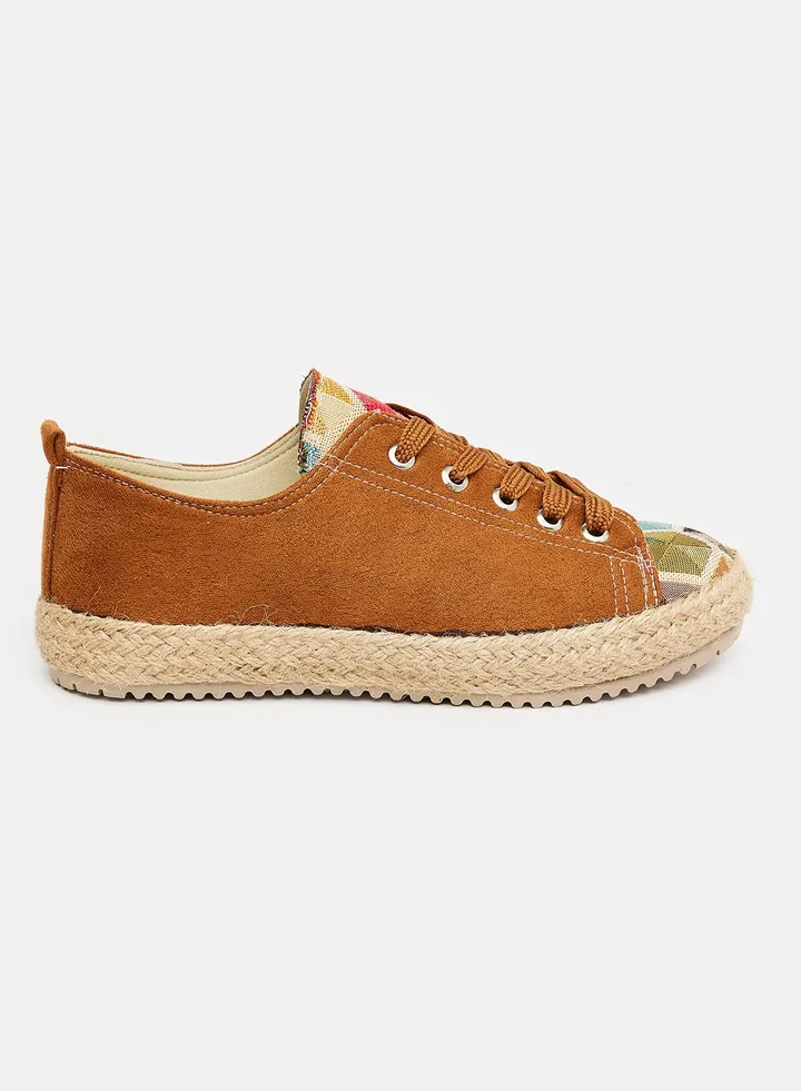 Fashionable Comfort