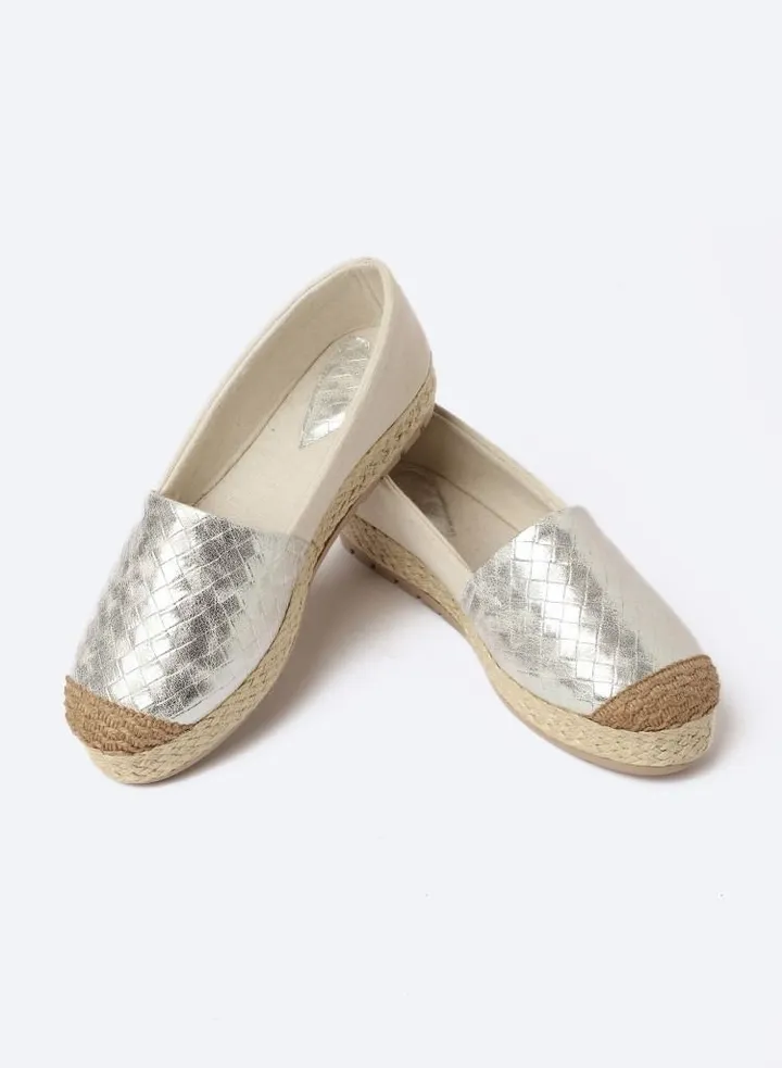 Esbedreh Half Faux, Half Champagne