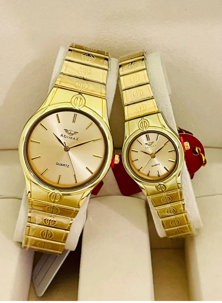 couple watches 2 pcs for men and women gold plate pawnable waterproof guarantee 100% with beautiful box