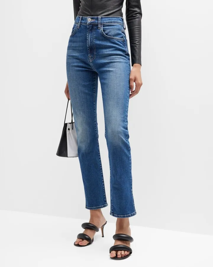 Easy Slim Straight Jeans