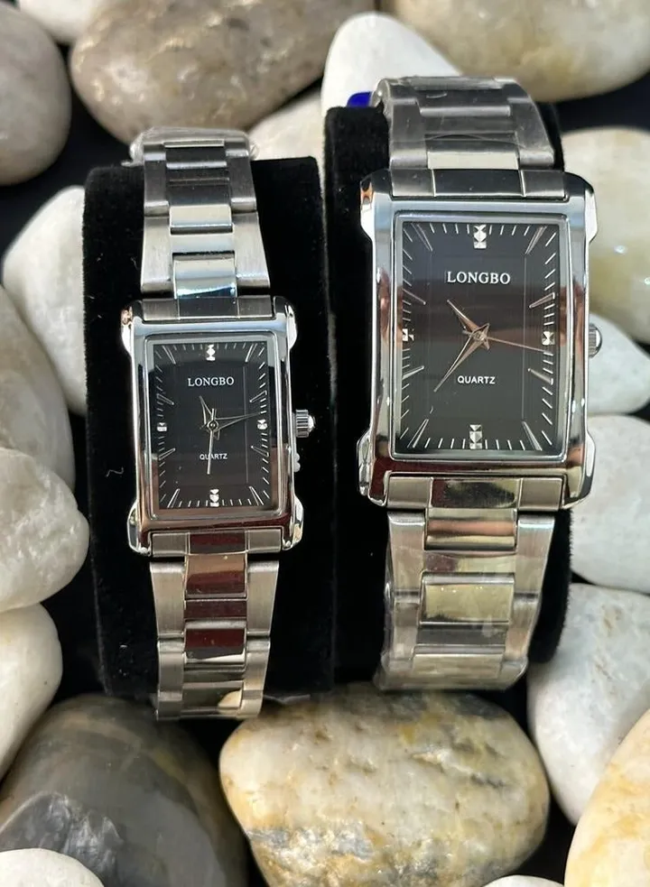 Set of 2 men's and women's watches