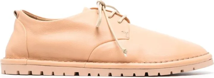 lace-up Oxford shoes
