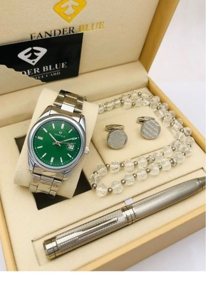 A set of Venderblue watch, the new Rolex look, consisting of a watch - a rosary - and a cup - and a pen