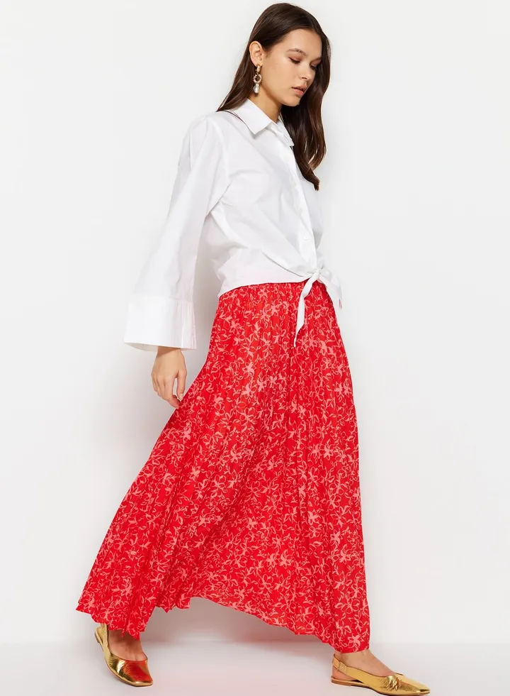 Floral Print Pleated Skirt