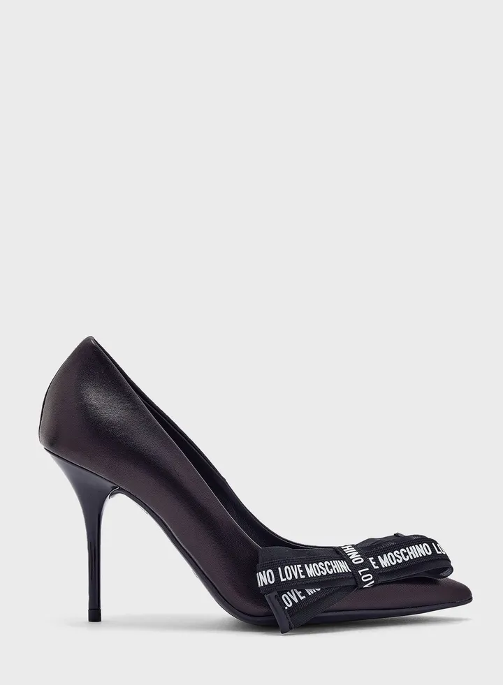 Love Bow Pumps