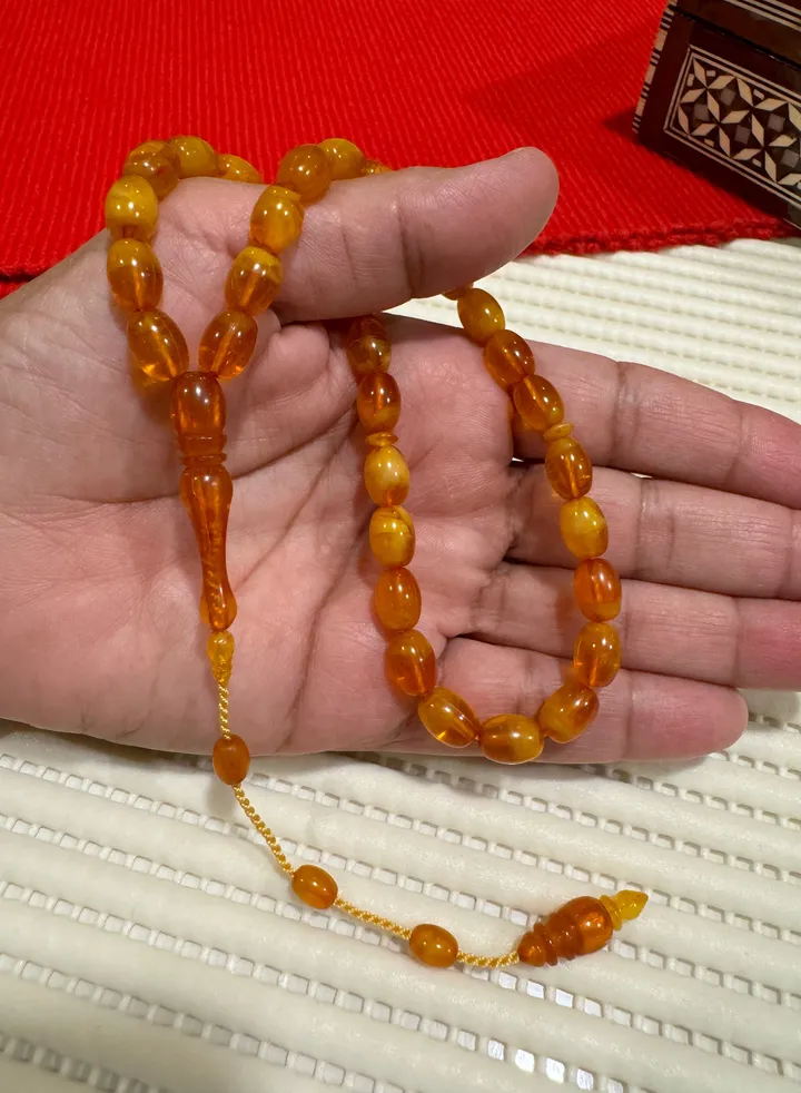 Small Faturan Bakelite Prayer Beads For Men 33 Beads Size 7.5mm x 10mm