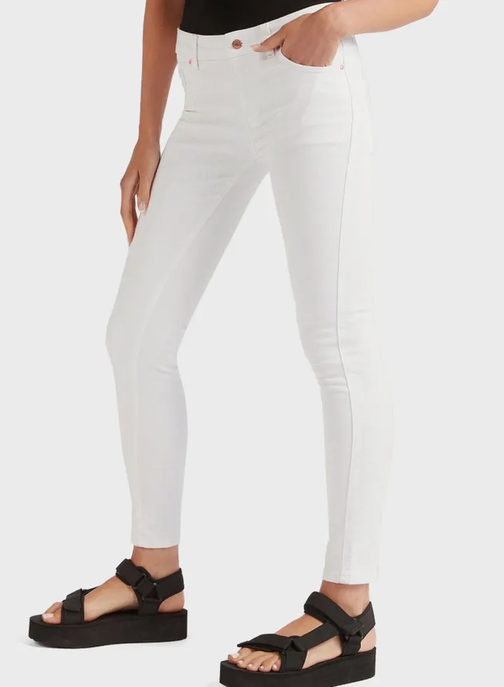 Classic Skinny Jeans
