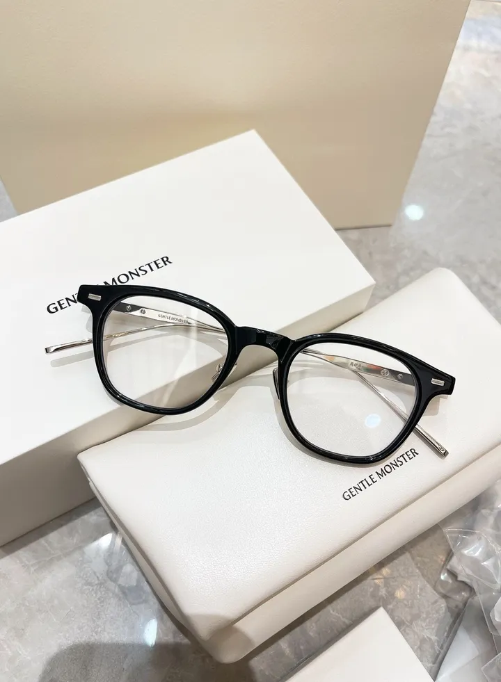 GENTLE MONSTER Anti-blue Light Glasses—ROB