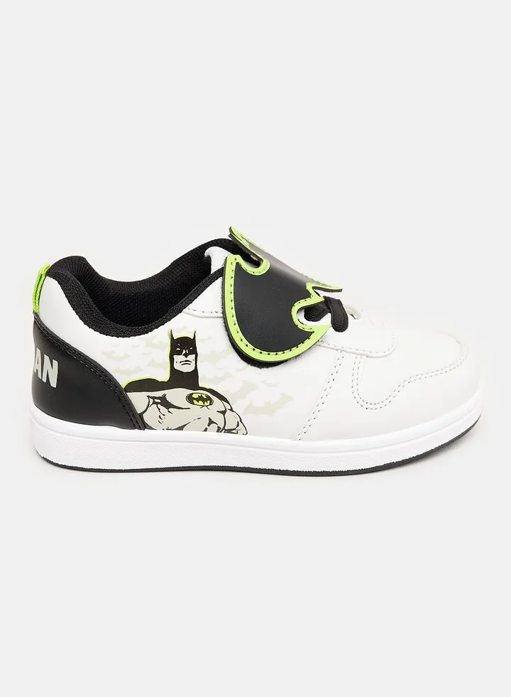 Low Top Sneakers