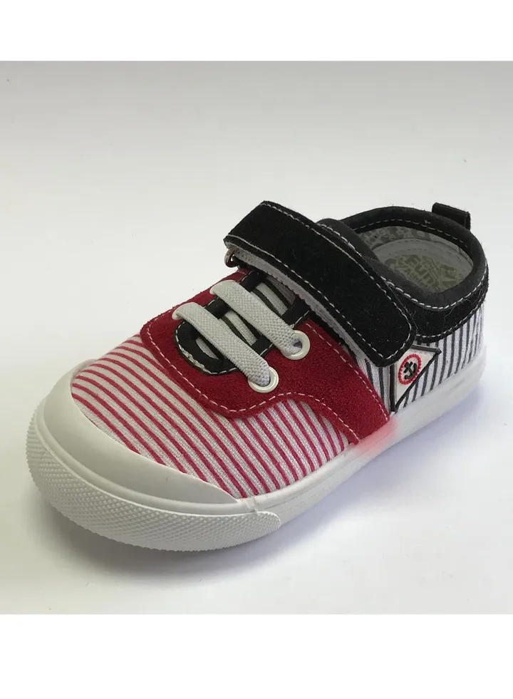 Flat Fashion Sneakers Comfort Easy Fitting Kids Shoes Red Black