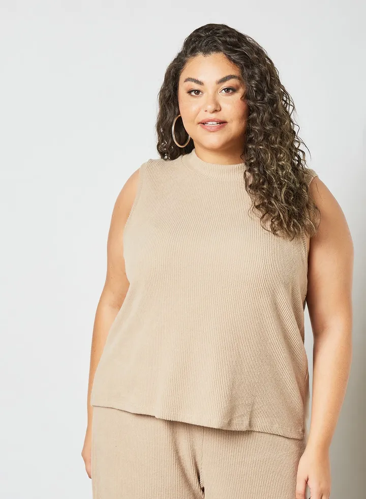 Plus Size Sleeveless Top Brown