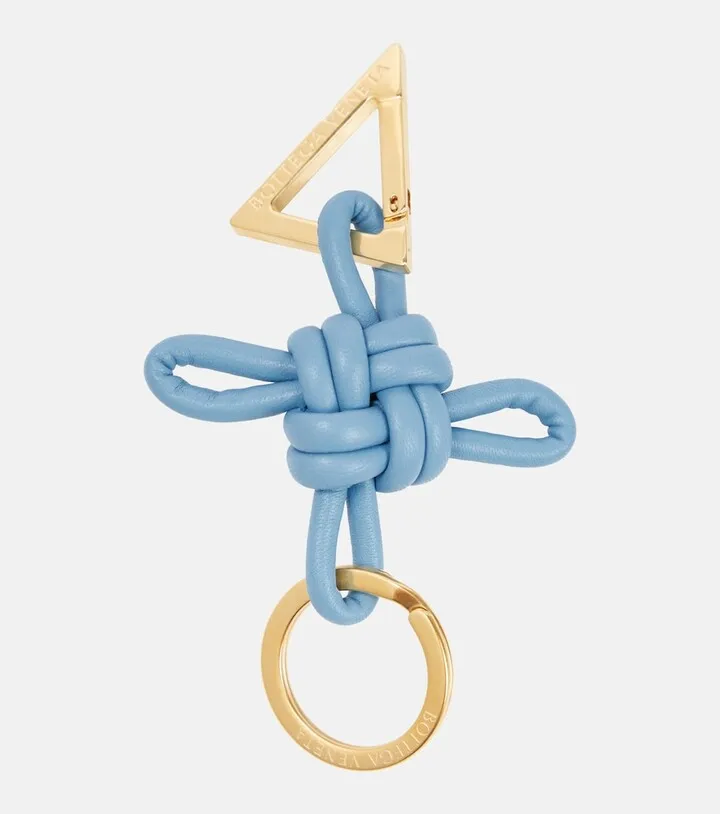 Knotted leather keyring