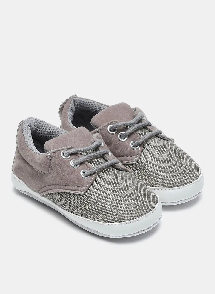Boys Low Top Sneakers Grey
