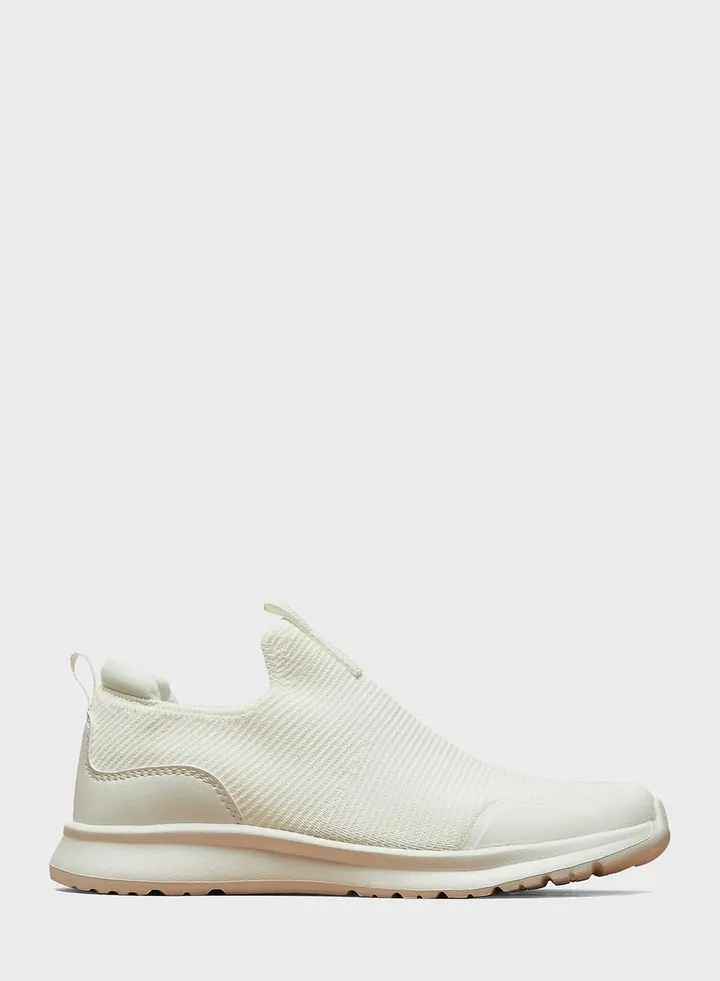 Youth Low Top Slip On Sneakers