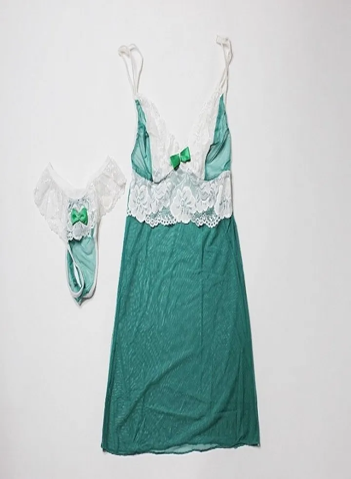Baby doll nightgown with multicolored lace details