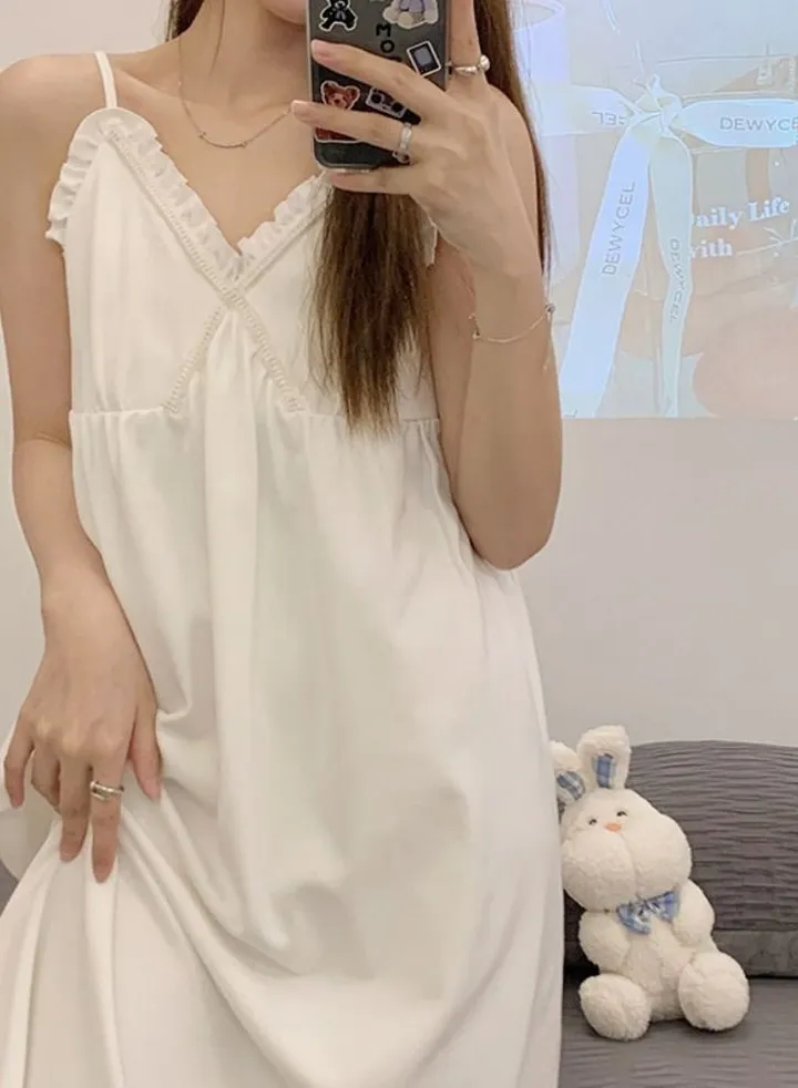 Lace style ice silk suspender nightgown
