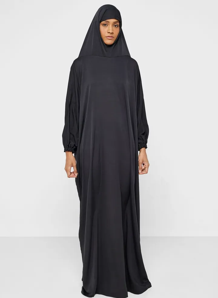 Hooded Knitted Prayer Abaya