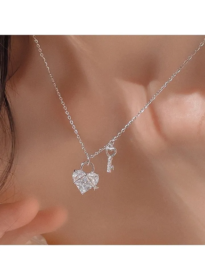 Heart necklace simple collarbone chain