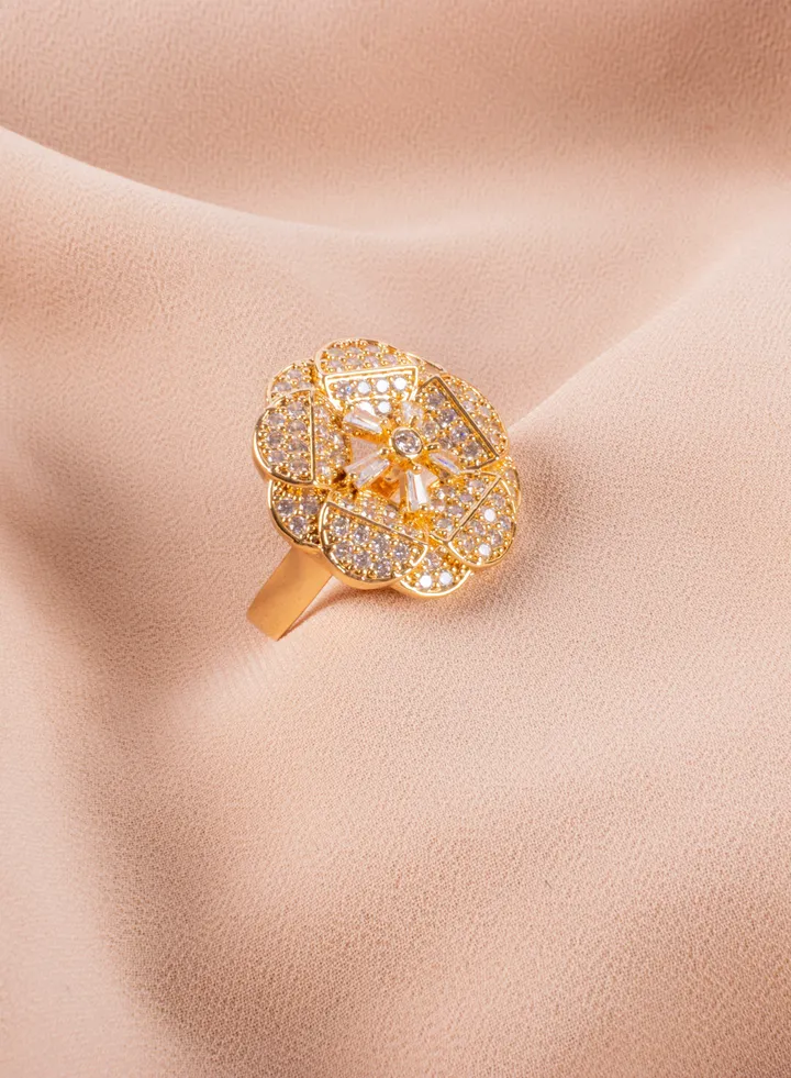 Chinese Gold Zirconic Flower Ring Size 10/20